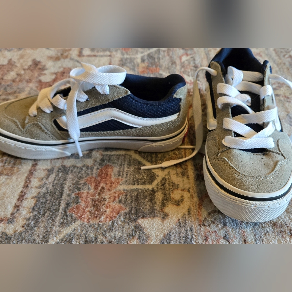 Vans Boy's Blue and Gray Sneakers with Suede Accents NWOT Skater Size 13